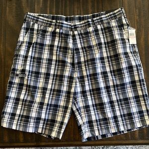 Mens golf shorts